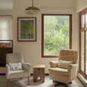 © Maria Fernanda Serra Illa Jardim House Renovation / Baixo Impacto Arquitetura - Interior Photography, Living Room, Wood, Chair