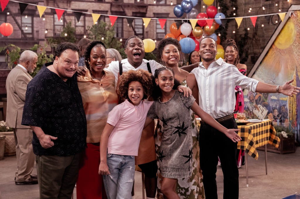 Tracy Morgan Comedy 'Crutch' Canceled By Paramount+ After 1 Season