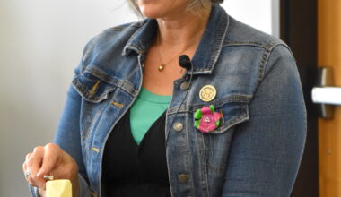 Artwork is ‘butter’ when done together at Marshalltown Public Library