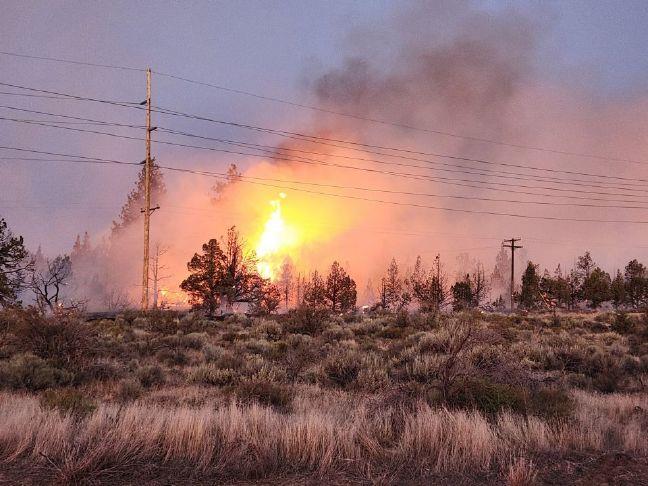 Wildfire off Tetherow Road in northwest Redmond reaches ‘Go Now’ evacuations
