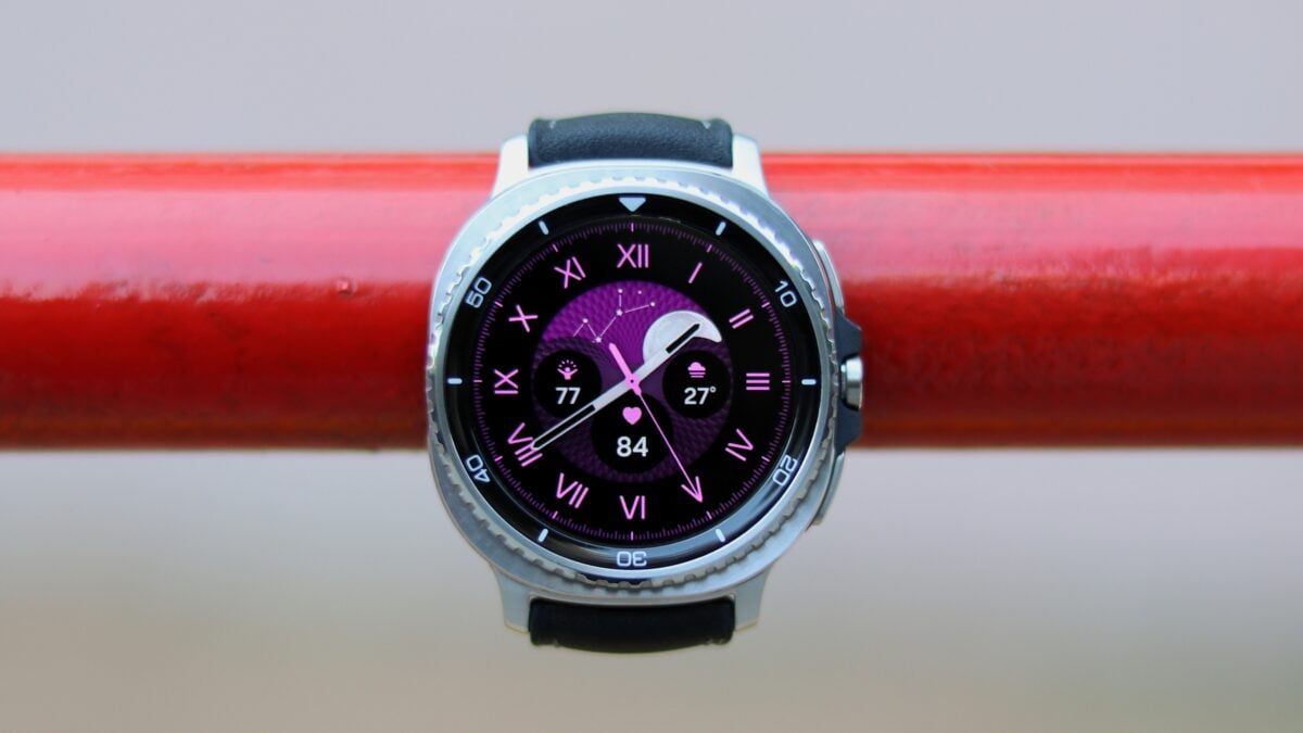 Save £100 on the stylish Galaxy Watch 8 Classic for a limited time
