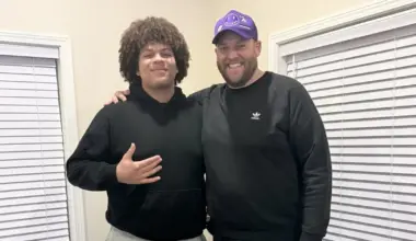 #Woof!: Huskies Land 4-Star OL Commit