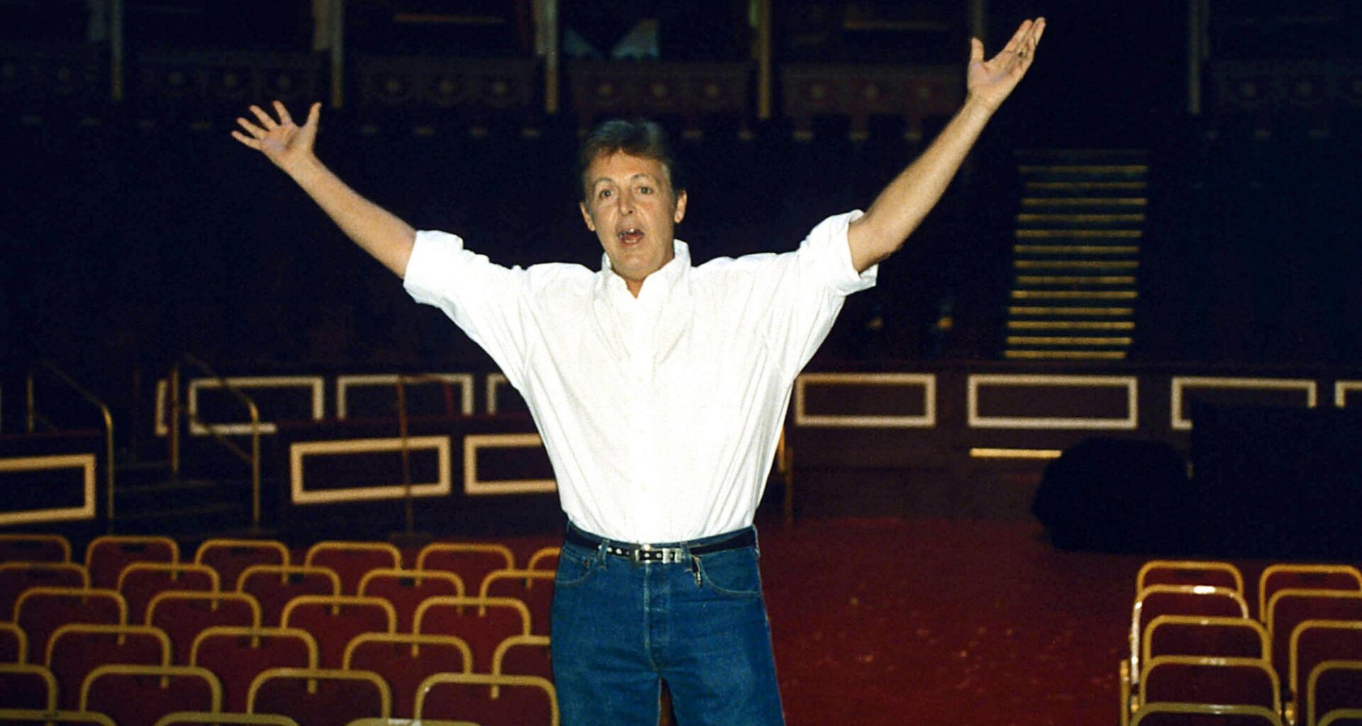 Remember When Paul McCartney Paid a Moving Tribute to a Member of The Beatles’ Extended Family in 1997?
