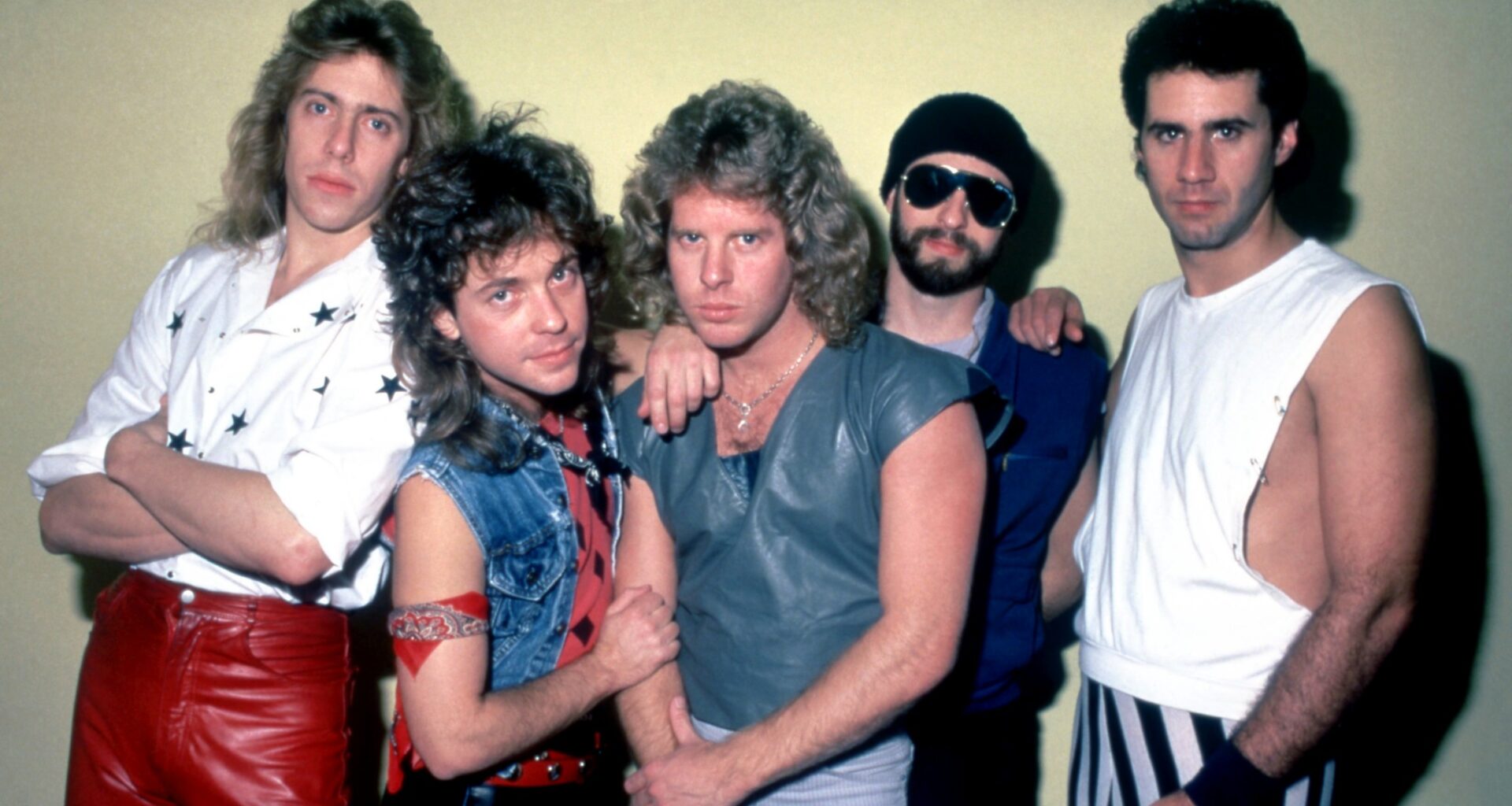 4 FM Radio Staples From the 1980s That Practically Disappeared