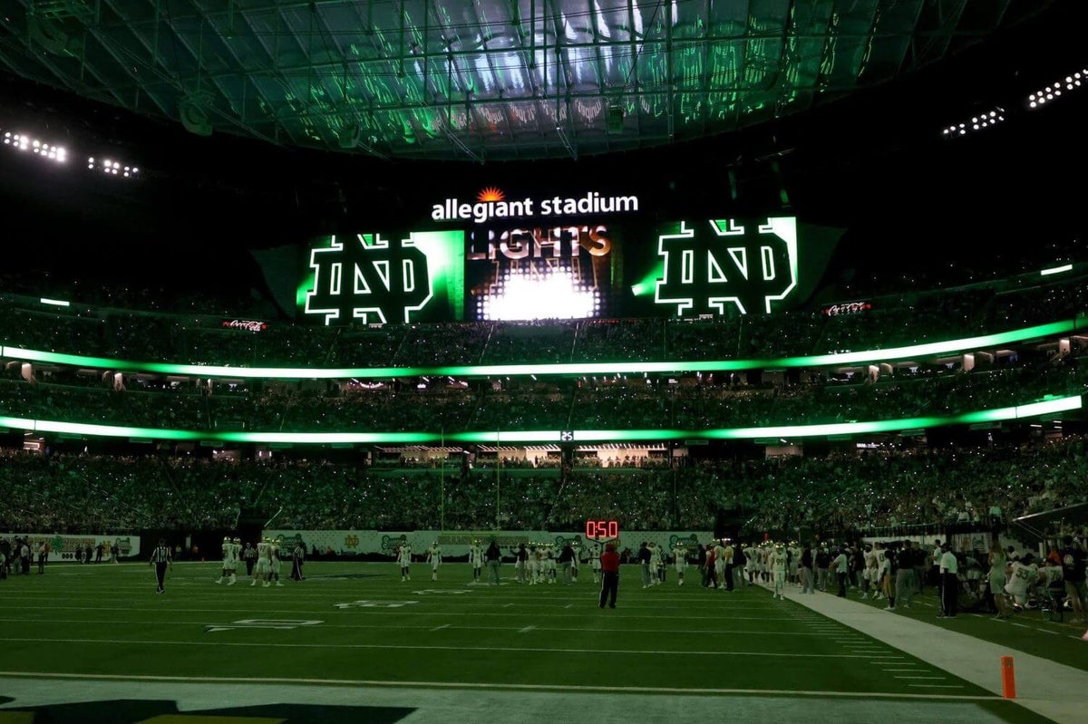 The Notre Dame fans making Playoff plans for Vegas, and what they say about CFB optimism