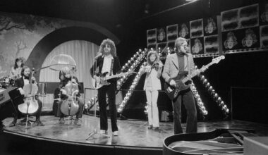 3 Forgotten Songs From the 1970s That Still Rock Our World Decades Later