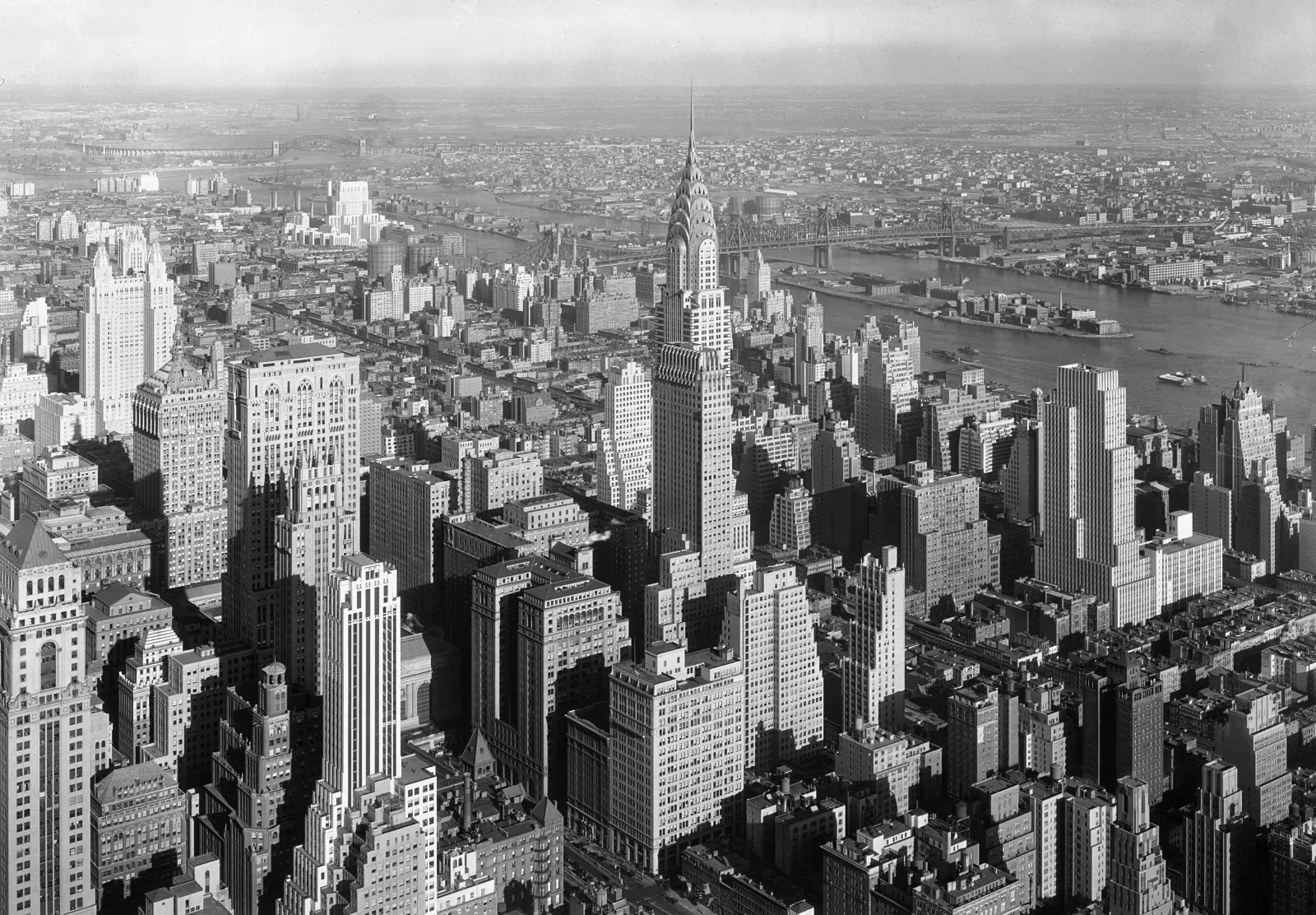 A view of the New York City skyline in 1932.