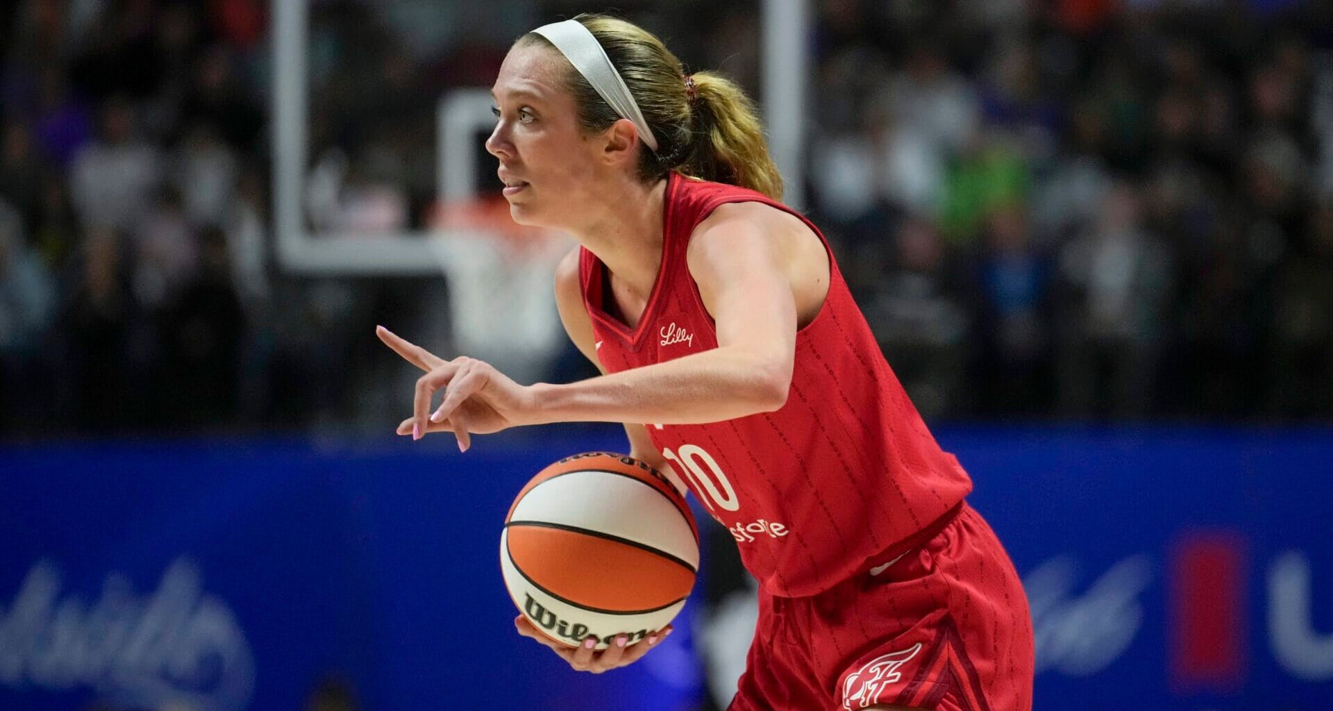 Fever guard Lexie Hull says week off is a chance to 'take a breather' - Indianapolis News | Indiana Weather | Indiana Traffic