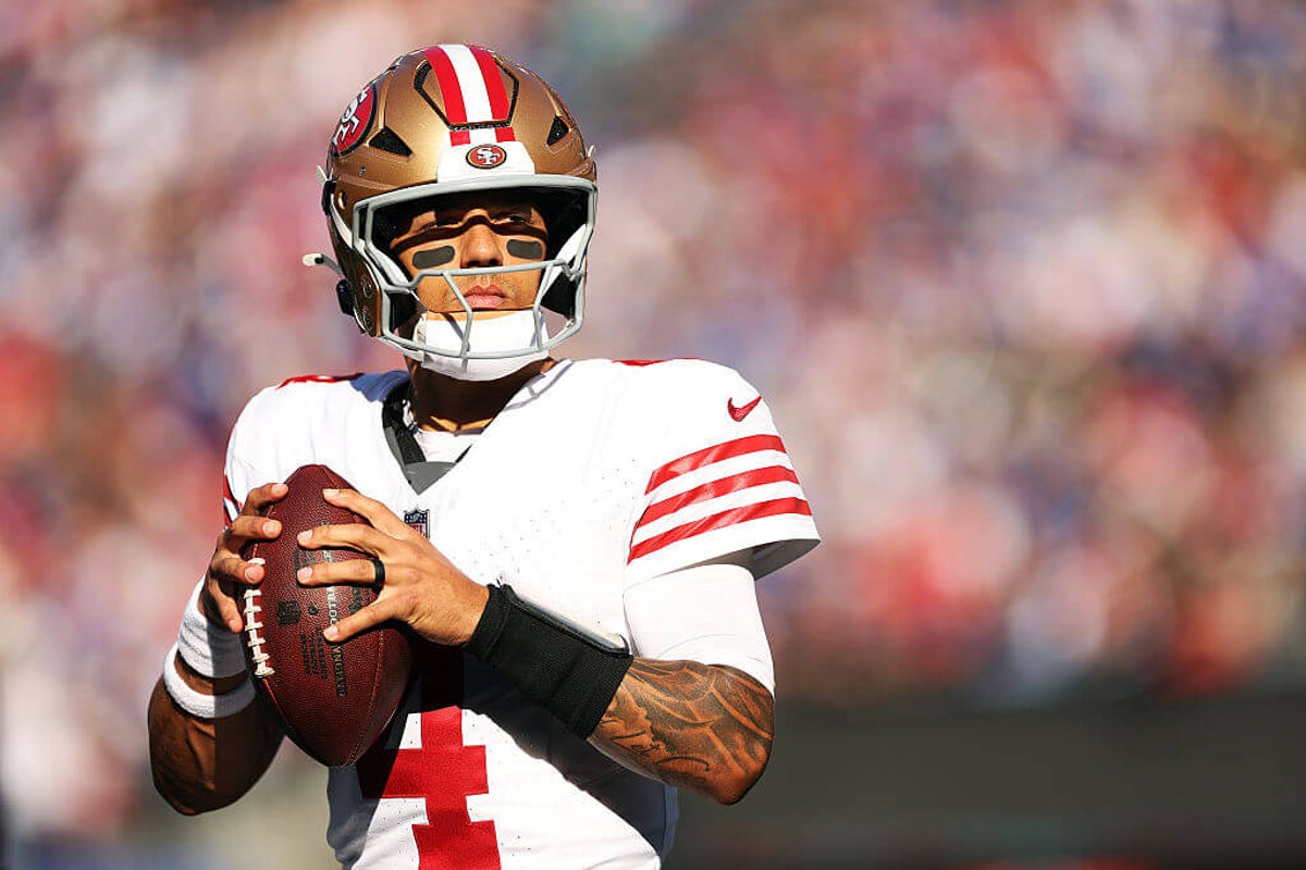 Why 2 NFL QB hopefuls are pushing each other in Omaha ahead of training camp
