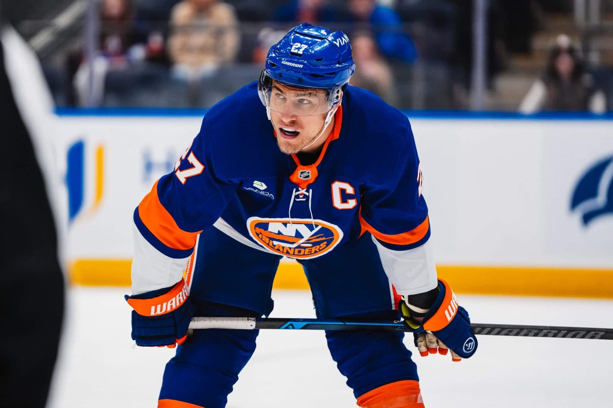 Anders Lee on emotional New York Islanders departure, joining Utah Mammoth