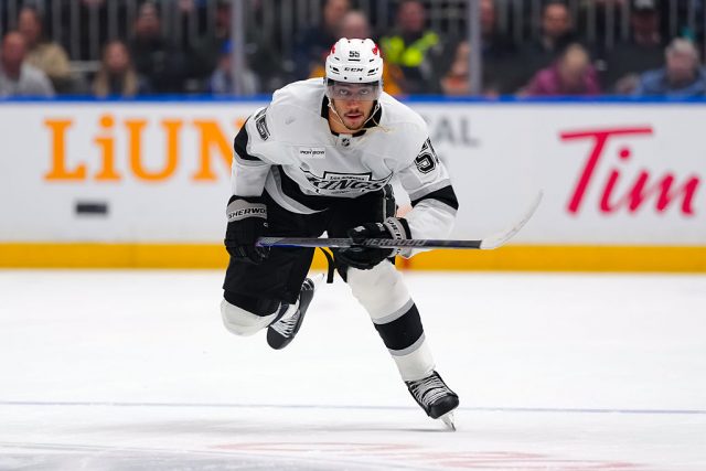 Los Angeles Kings v Vancouver Canucks