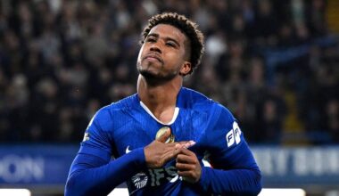 Manchester United reach agreement to sign Andrey Santos from Chelsea