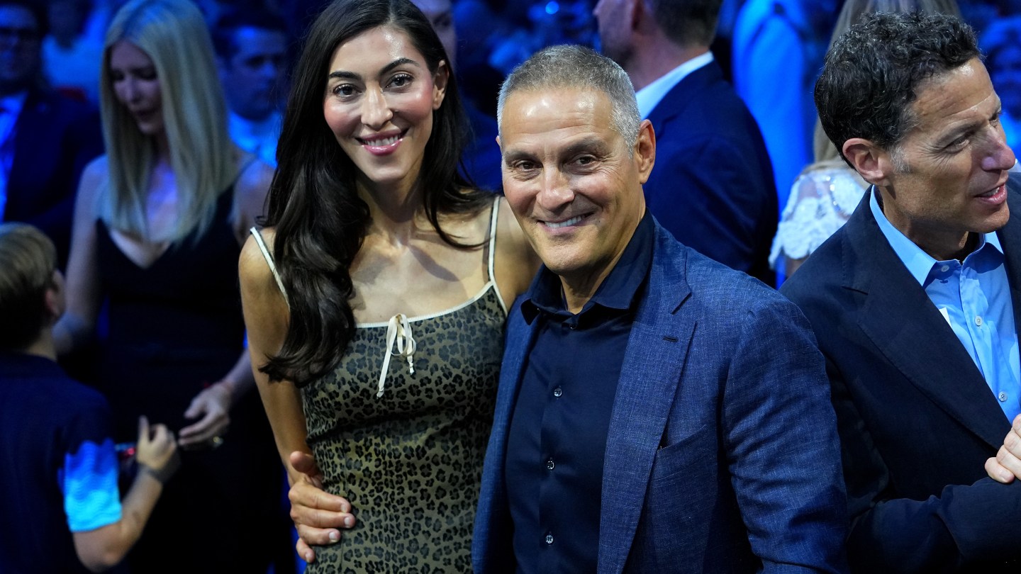 Ari Emanuel Supports Paramount-Warners Deal in New Op-Ed