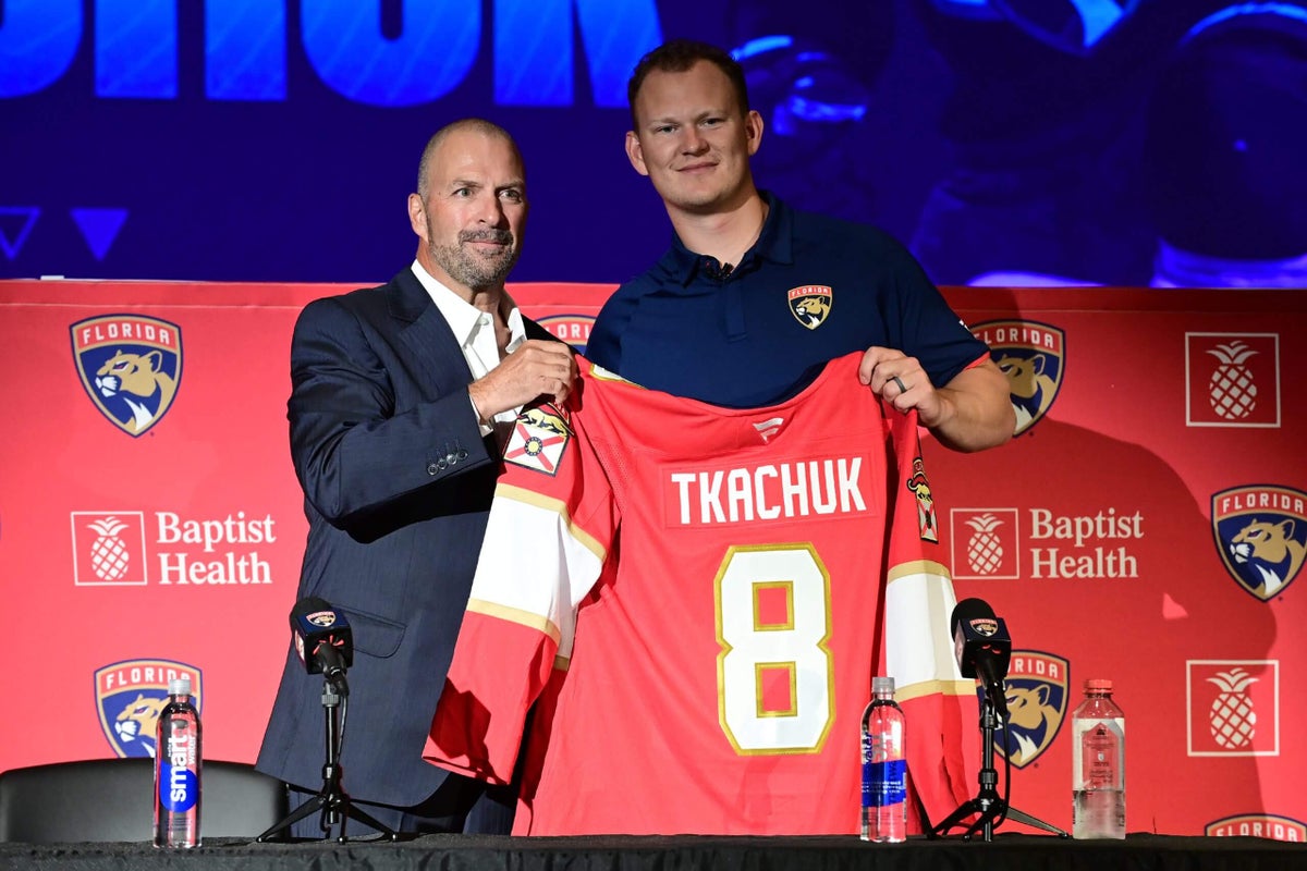 How Senators fans are moving past the Tkachuk trade: Facebook jersey sales, ‘Forget Brady Day’