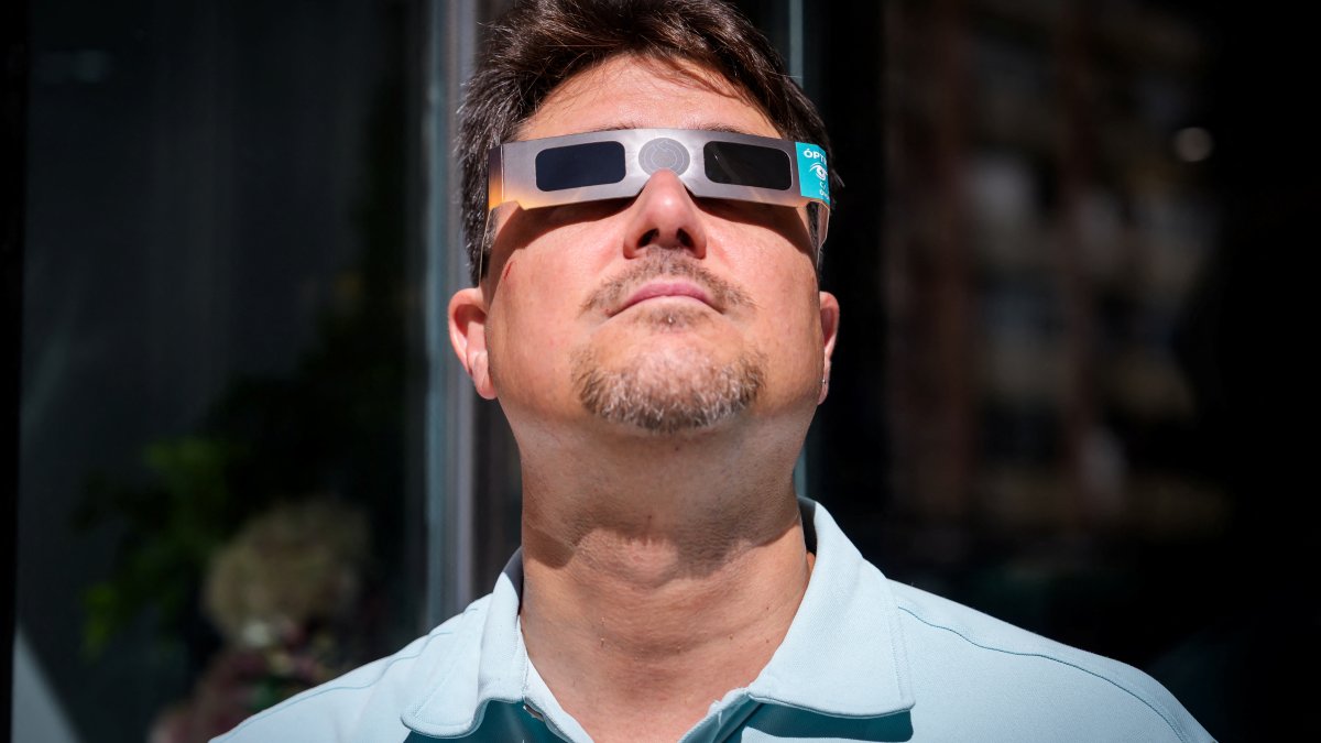 Will August total solar eclipse be visible from Chicago area? – NBC Chicago