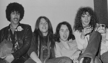 4 Classic Rock Deep Cuts From 1976 That Outshine the Hits of the Year