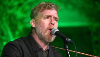Glen Hansard Dead: Bruce Springsteen, Bono Among Celeb Reactions