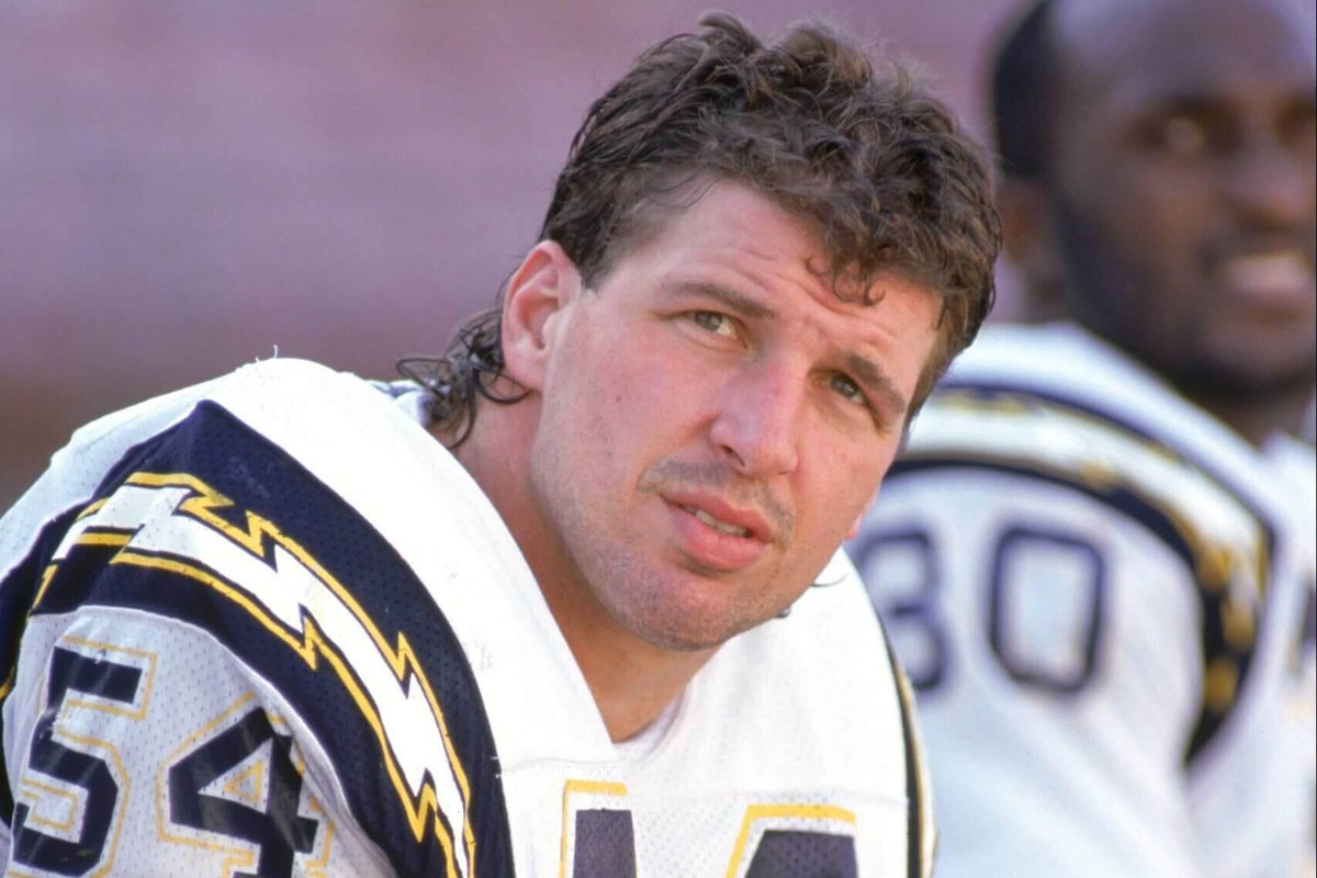 Chargers great Billy Ray Smith dies at 64; family cites CTE-related cause