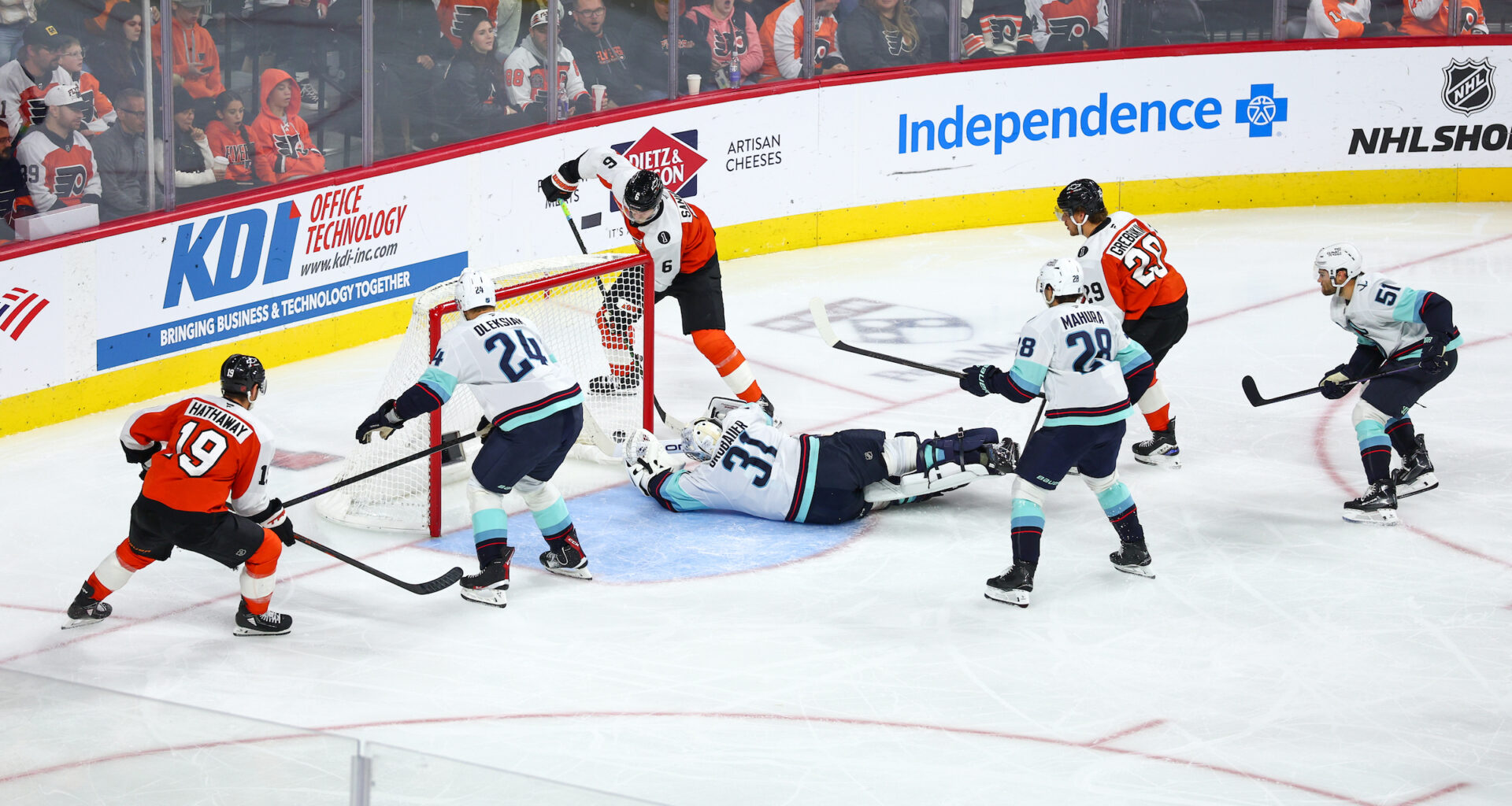 5 free agents who could make sense for the Flyers on PTOs