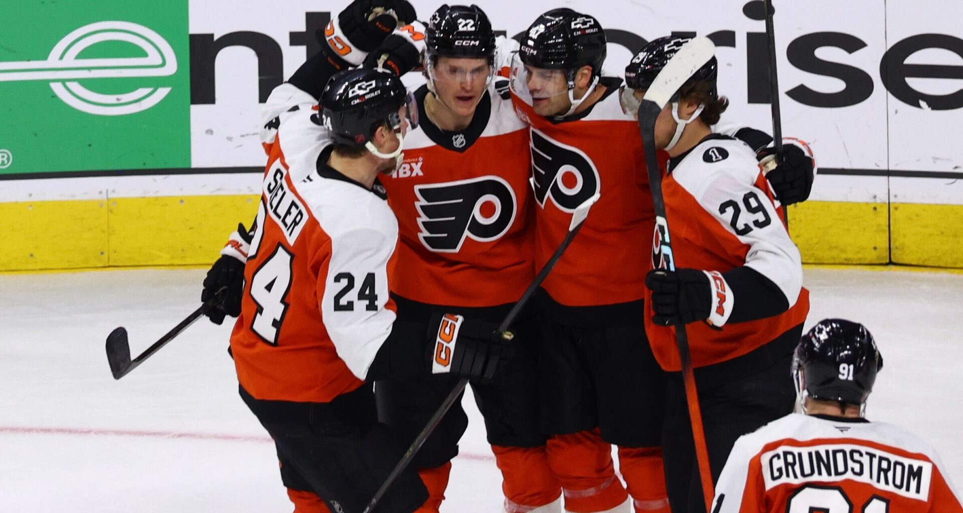 5 free agents who could still make the Flyers better