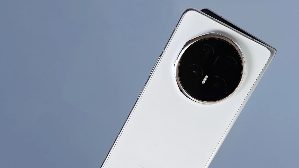 Honor Magic V6