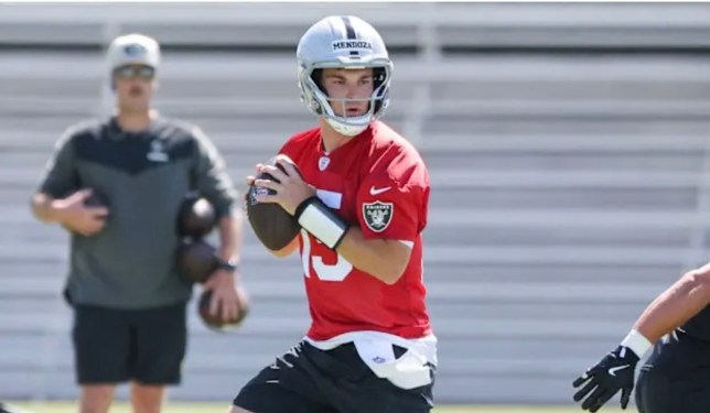 Raiders QB Fernando Mendoza