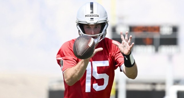 Raiders QB Fernando Mendoza
