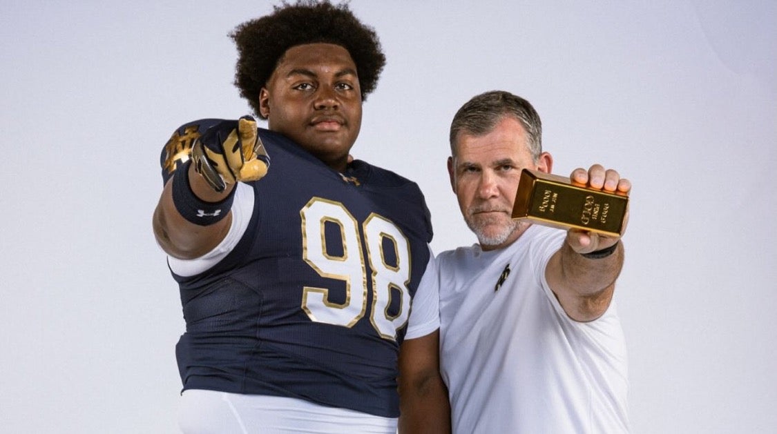 2027 Notre Dame defensive tackle target Brayden Parks