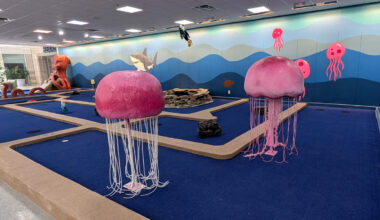 Family-friendly miniature golf at Putt Quest St. Clair