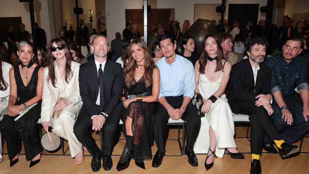 Monica Bellucci, Jessica Alba, Danny Ramirez, Victoria Luengo, Rodrigo Sorogoyen and Luca Marinelli (Photo by Jacopo Raule/Getty Images for Fendi)