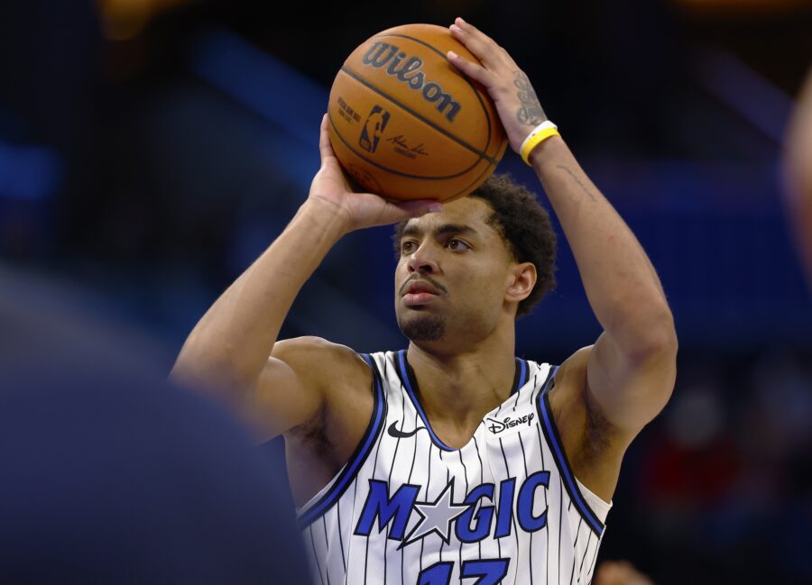 Mavericks Add Jett Howard On Two-Way Deal