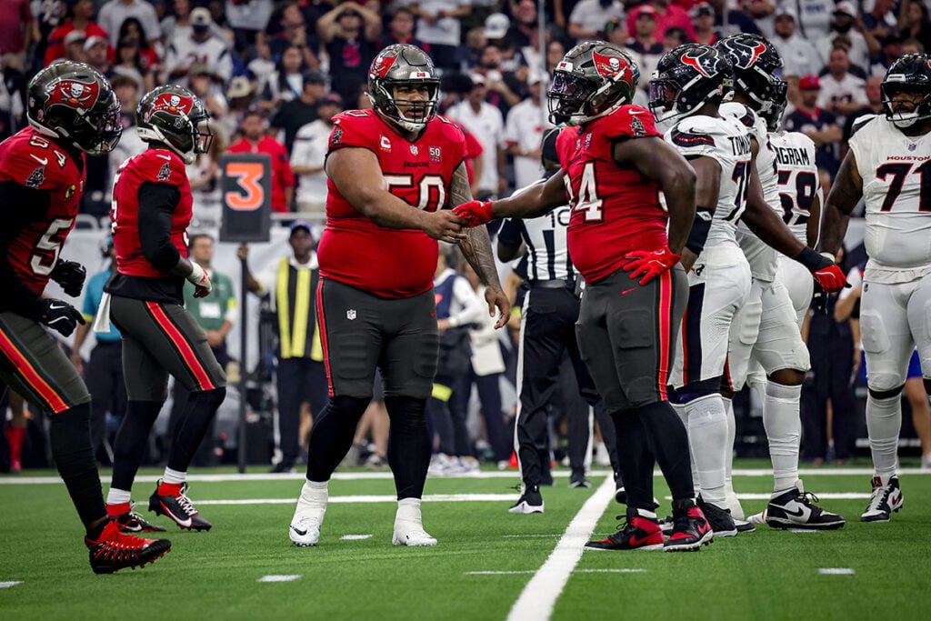 Breaking: Bucs Nt Vita Vea Requests Trade 4 Bucs Dts Vita Vea And Calijah Kancey