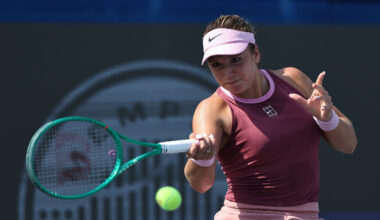 On WTA debut, 16-year-old Liutova advances past Alexandrova in Memphis