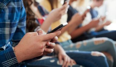 New Zealand’s first treatment centre for cellphone addiction is coming