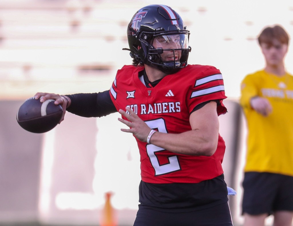 Brendan Sorsby looks to throw during the Texas Tech football team's spring game.