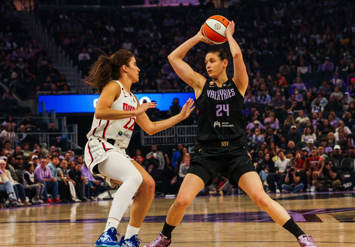 Gabby Williams hits two late 3-pointers and leads Valkyries to 9th straight win, 74-69 over Mystics