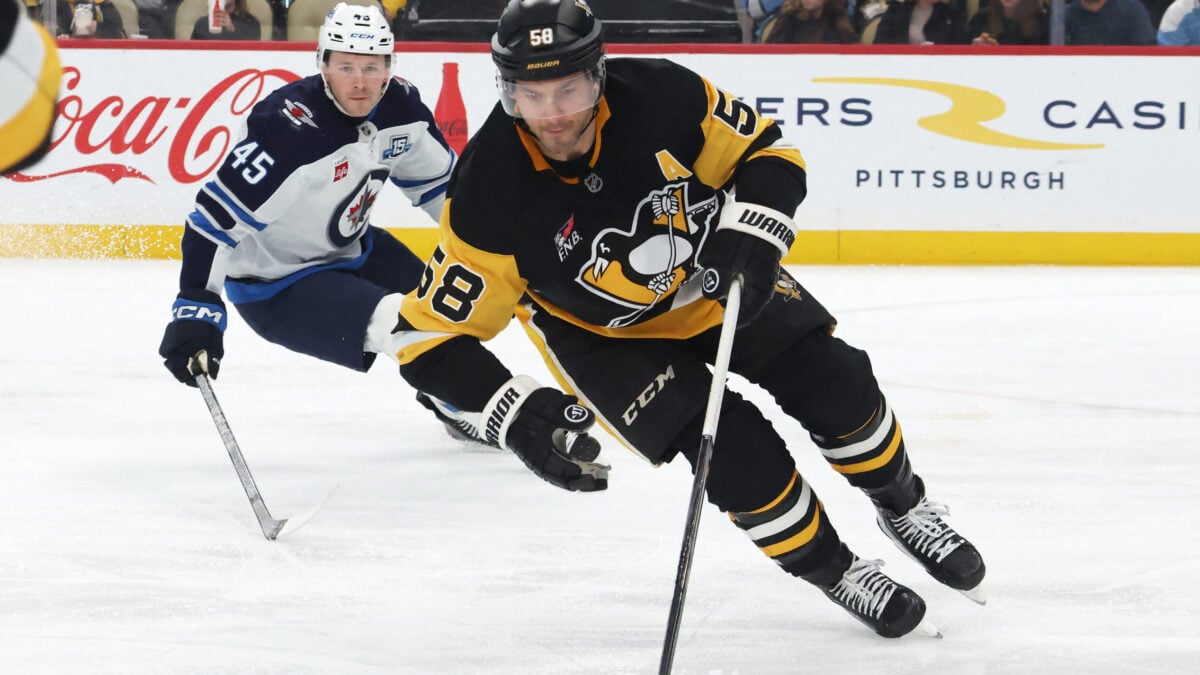 'Different Bucket' Letang Fighting Rough History of D-Men Pushing 40