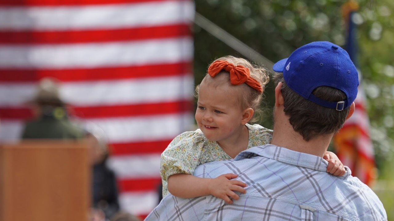 Forty-two immigrants became United States citizens during a swearing-in ceremony at Santa Monica Mountains National Recreation Area, Calabasas, California, April 25, 2024. (Santa Monica Mountains National Recreation Area/Wikimedia Commons)