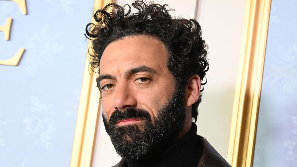 Morgan Spector in Talks to Play Robert Langdon in Netflix Series