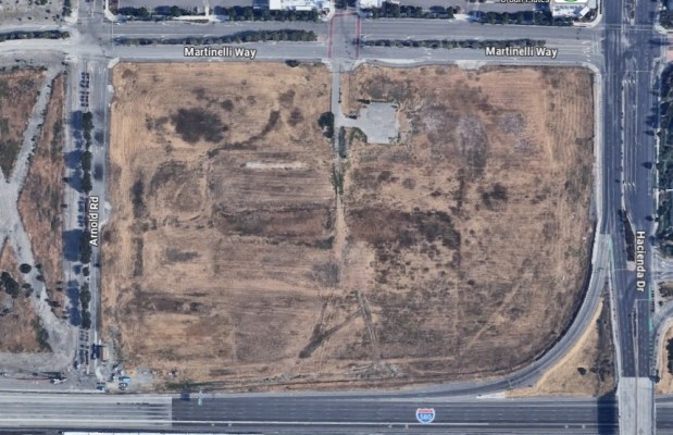 A 27-acre land site in Dublin, bounded by Interstate 580, Arnold Road, Martinelli Way, and Hacienda Drive.(Google Maps)