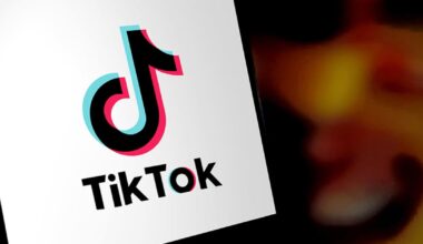 TikTok pushes ‘second-screen’ play with NBA, WNBA deal