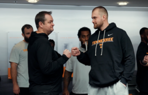 tennessee football roster