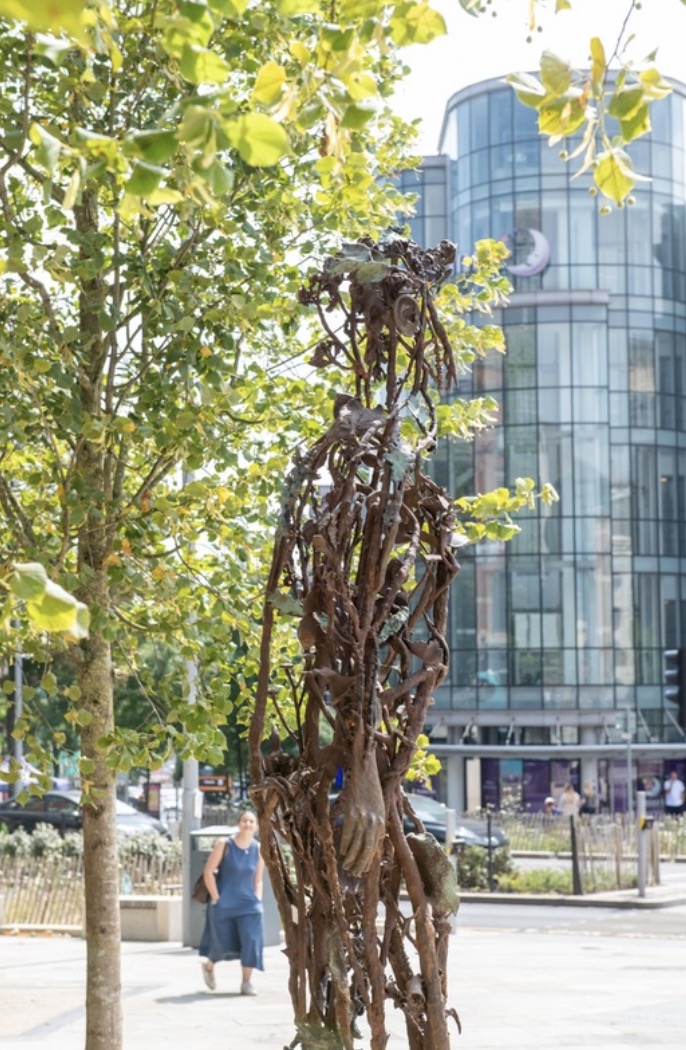 Maid Marian statue unveiled in Nottingham City Centre Screenshot 2026 07 18 at 19.01.56