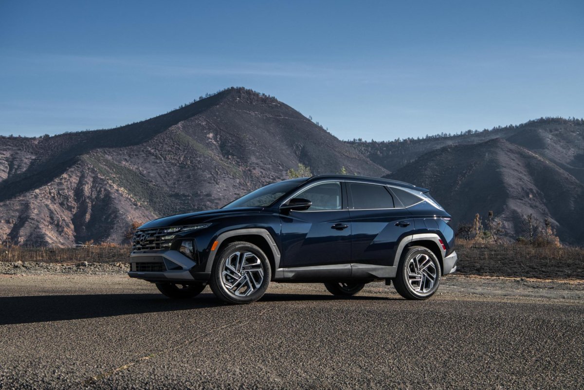 South Korea’s Hyundai, Kia set U.S. sales record on hybrids