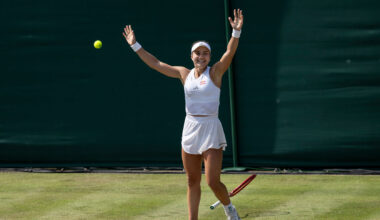 Jovic ends Alexandrova campaign to reach fourth round - Wimbledon