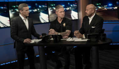 Live PD, from left: host Dan Abrams, guest analyst Sean 'Sticks' Larkin, analyst Tom Morris Jr., (2017).