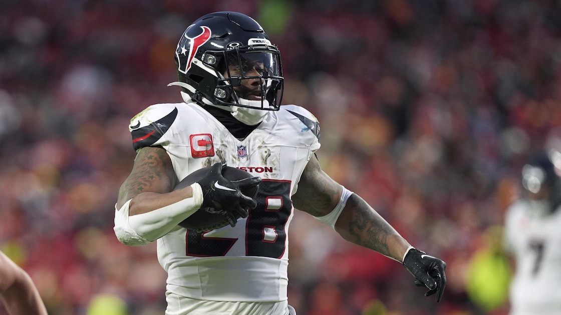 New NFL Rumors on Joe Mixon's Future After Missing Entire 2025 Season With Foot Injury