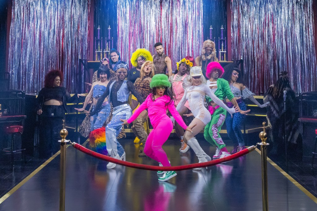 'Cats: The Jellicle Ball' Closing Spotlights Broadway's Risky Business