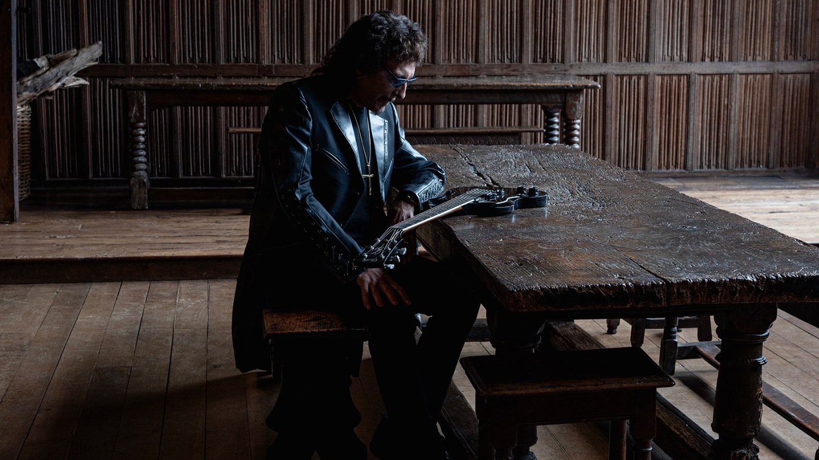 Black Sabbath's Tony Iommi Talks 'From the Dark' Solo Album, Ozzy