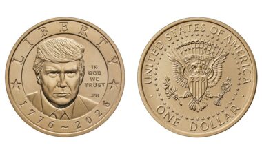 Trump $1 gold commemorative coin